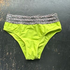 SHEIN bikini bottoms, Size XS, Great condition. Never been worn.